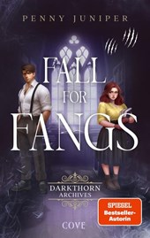 Fall for Fangs (Darkthorn Archives 2)