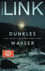 Dunkles Wasser