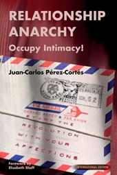 Pérez-Cortés: Relationship Anarchy
