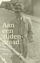 Aan een zijden draad