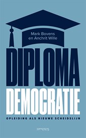 Diplomademocratie