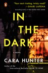 In the Dark - Cara Hunter - 9780143131069