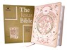 The Jesus Bible Artist Edition, ESV, Leathersoft, Peach Floral - Passion Publishing - 9780310460183
