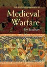 The Routledge Companion to Medieval Warfare - Jim (Brunel University Bradbury - 9780415413954