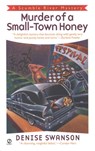 MURDER OF A SMALL-TOWN HONEY - Denise Swanson - 9780451200556