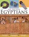 The Ancient Egyptians: Dress, Eat, Write and Play Just Like the Egyptians - Fiona (CRC Press Boca Raton Florida USA) MacDonald - 9780778740698
