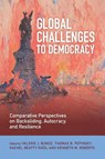 Global Challenges to Democracy - Valerie J. (Cornell University Bunce ; Thomas B. (Cornell University Pepinsky ; Rachel Beatty (Cornell University Riedl - 9781009602563