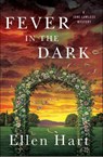 Fever in the Dark - Ellen Hart - 9781250088642