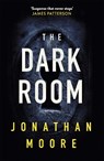 The Dark Room - Jonathan Moore - 9781409165040