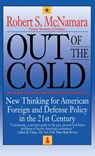 Out of the Cold - Robert S. Mcnamara - 9781476791869