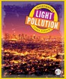 Investigating Light Pollution - Laura Perdew - 9781503858084