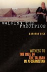 Walking the Precipice - Barbara Bick - 9781558619197