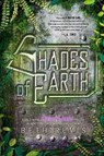 SHADES OF EARTH - REVIS,  Beth - 9781595146151