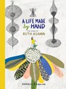 A Life Made by Hand - Andrea D'Aquino - 9781616898366