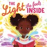 The Light She Feels Inside - Gwendolyn Wallace - 9781728239798