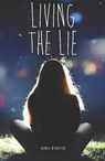 Living the Lie - Ann Evans - 9781784646233