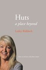 Huts - Lesley Riddoch - 9781913025632