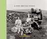 A Very British Picnic - Hoxton Mini Press - 9781914314193