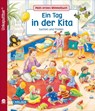 Unkaputtbar: Mein erstes Wimmelbuch: Ein Tag in der Kita - Sibylle Schumann - 9783551062376