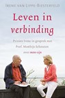 Leven in verbinding - Irene van Lippe-Biesterfeld ; Matthijs Schouten - 9789020299991