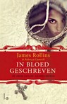 In bloed geschreven - James Rollins ; Rebecca Cantrell - 9789024590353