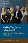 Sticking Together or Falling Apart? - Paul de Beer ; Ferry Koster - 9789048510528