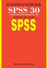 Basishandboek SPSS 30 - Alphons de Vocht - 9789055482870