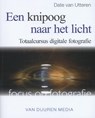 Een knipoog naar het licht - Date van Utteren - 9789059406810
