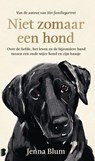 Niet zomaar een hond - Jenna Blum - 9789402318616