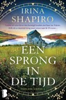 Een sprong in de tijd - Irina Shapiro - 9789402325805