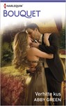 Verhitte kus - Abby Green - 9789402525076