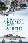 Een vreemde in de wereld - Simon Stranger - 9789402705881
