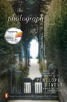 The Photograph - Penelope Lively - 9780142004425