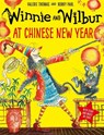 Winnie and Wilbur at Chinese New Year - Valerie Thomas - 9780192772374