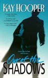 Out of the Shadows - Kay Hooper - 9780553576955