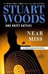Near Miss - Stuart Woods ; Brett Battles - 9780593632628