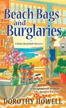 Beach Bags and Burglaries - Dorothy Howell - 9780758294975