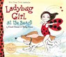 Ladybug Girl at the Beach - Jacky Davis - 9780803734166