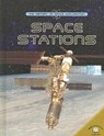 Space Stations - KERROD,  Robin - 9780836857108