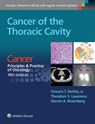 Cancer of the Thoracic Cavity - VINCENT T.,  Jr. DeVita ; Theodore S. Lawrence ; Steven A. Rosenberg - 9781496333957