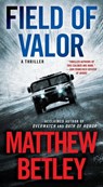 Field of Valor - Matthew Betley - 9781501162015