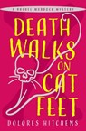 Death Walks on Cat Feet - Dolores Hitchens - 9781504072854