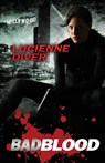 Bad Blood - Lucienne Diver - 9781614756064