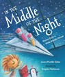In the Middle of the Night - Laura Purdie Salas - 9781620916308