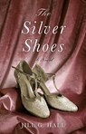 The Silver Shoes - Jill G. Hall - 9781631523533