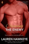 Claiming the Enemy - Lauren Hawkeye - 9781633757103