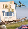 A Walk in the Tundra, 2nd Edition - Rebecca L. Johnson - 9781728429274