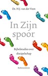 In zijn spoor - H.J. van der Veen - 9789023979043