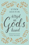 Altijd in Gods hand - Lynn Austin - 9789029728621