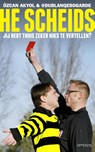 He scheids, jij hebt thuis zeker niks te vertellen? - Özcan Akyol ; @DuBlanqeBogarde - 9789044626162